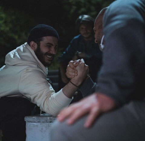 عکس| گریم متفاوت بازیگر سریال یاغی/ عکسهای علی شادمان در سریال جدیدش