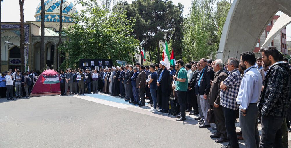 «شرافت» مرز ندارد / اجتماع دانشجویان سراسر کشور در همبستگی با دانشجویان آمریکایی و اروپایی حامی مردم مظلوم فلسطین