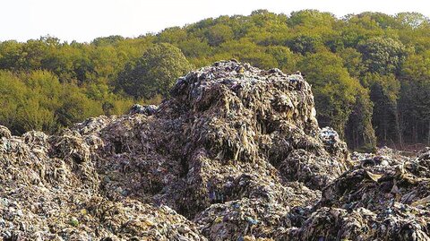 پرونده ۴۰ ساله جنگل زباله در سراوان بسته شد