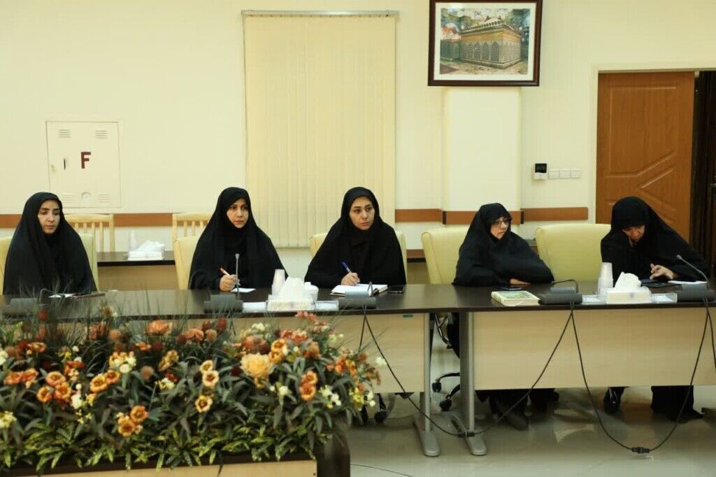 احزاب ویژگیهای حزبالله را از آیات و روایات استخراج و بهکار بندند