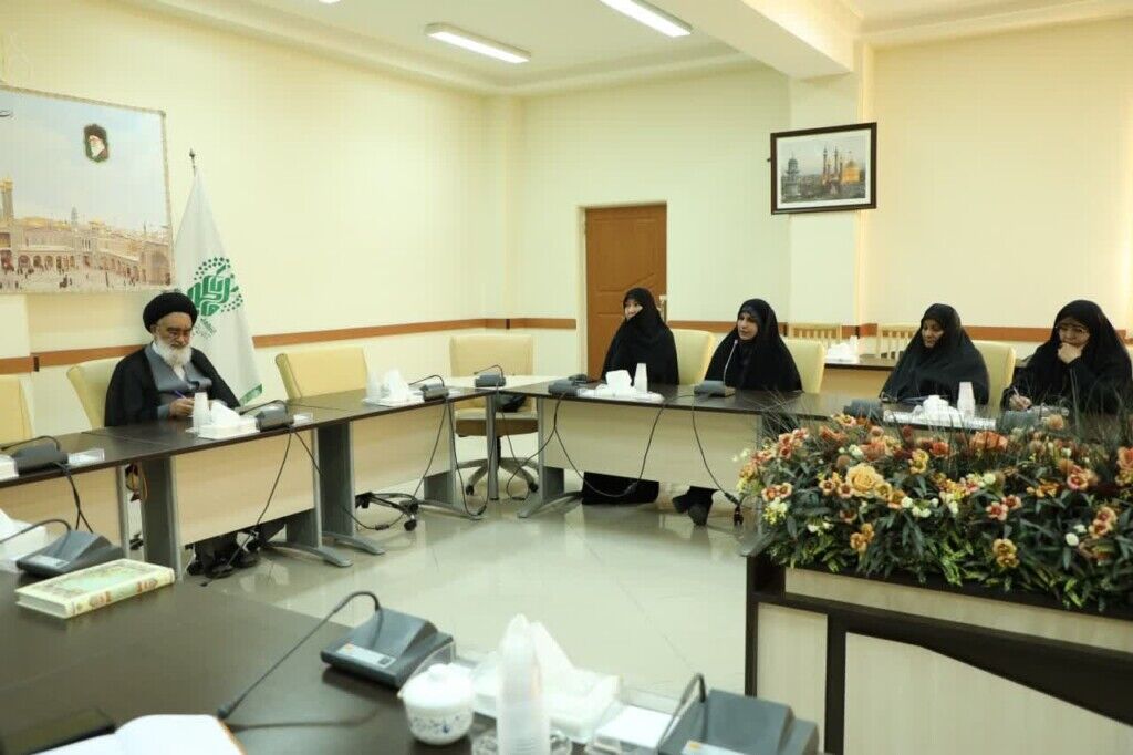 احزاب ویژگیهای حزبالله را از آیات و روایات استخراج و بهکار بندند