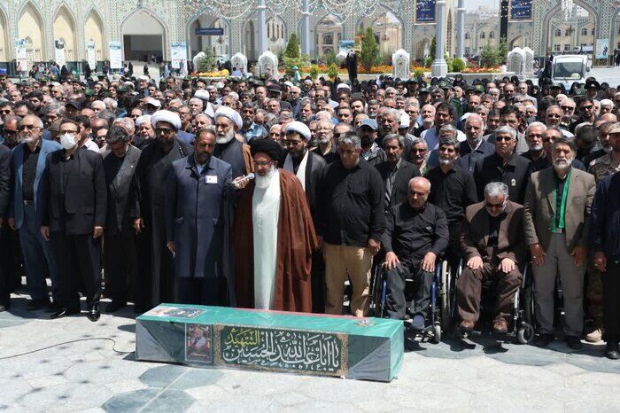 تشییع و خاکسپاری جانباز سرافراز سردار ایافت در مشهد