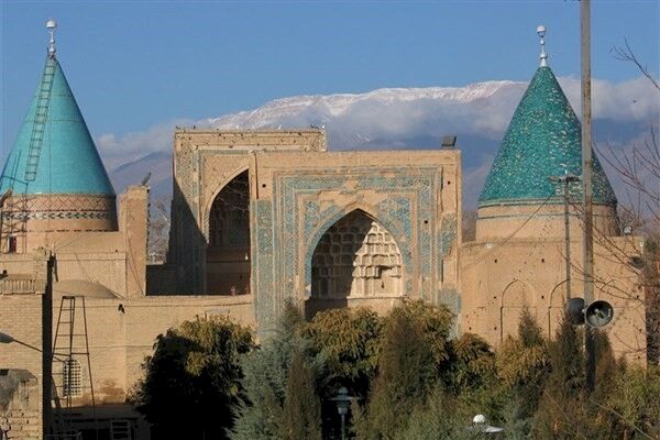 بازیابی هویت تاریخی و فرهنگی شیعیان در میان آثار باستانی