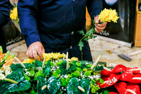 گل آرایی حرم حضرت معصومه سلام الله علیها