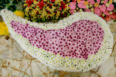 گل آرایی حرم حضرت معصومه سلام الله علیها