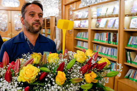 گل آرایی حرم حضرت معصومه سلام الله علیها