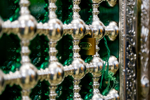 گل آرایی حرم حضرت معصومه سلام الله علیها