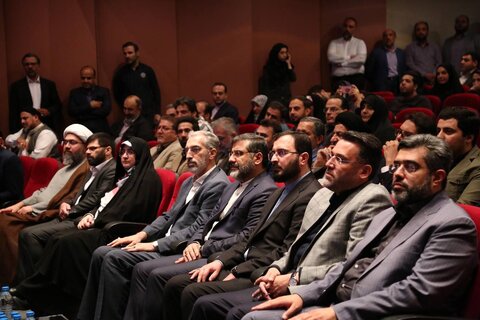 تازهترین تابلوی نقاشی «حسن روحالامین رونمایی شد