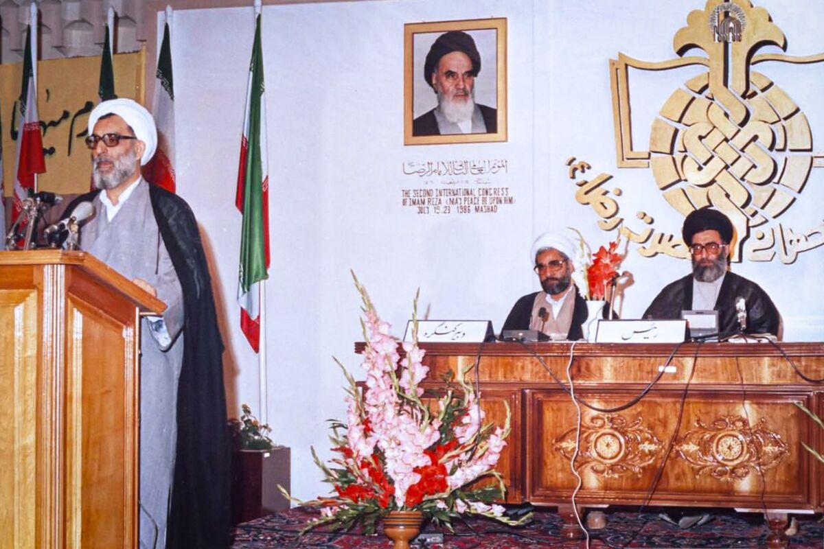روایتی از ادوار چهارگانه کنگره جهانی حضرت رضا(ع) از سال ۱۳۶۳ تا  ۱۳۷۲/ بزرگترین قدم