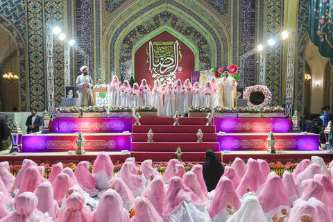 فرشتگان زمینی در حرم مطهر رضوی تاج بندگی به سر گذاشتند