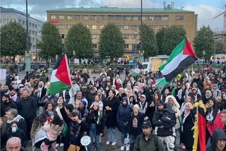 تظاهرات حامیان فلسطین مقابل پارلمان سوئد