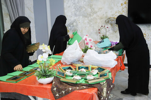 حضور خدام حرم مطهر رضوی در آسایشگاه جانبازان