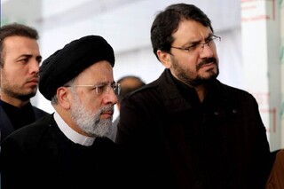 عکس| اولین واکنش وزیری که همراه با رئیس جمهور در تبریز بود