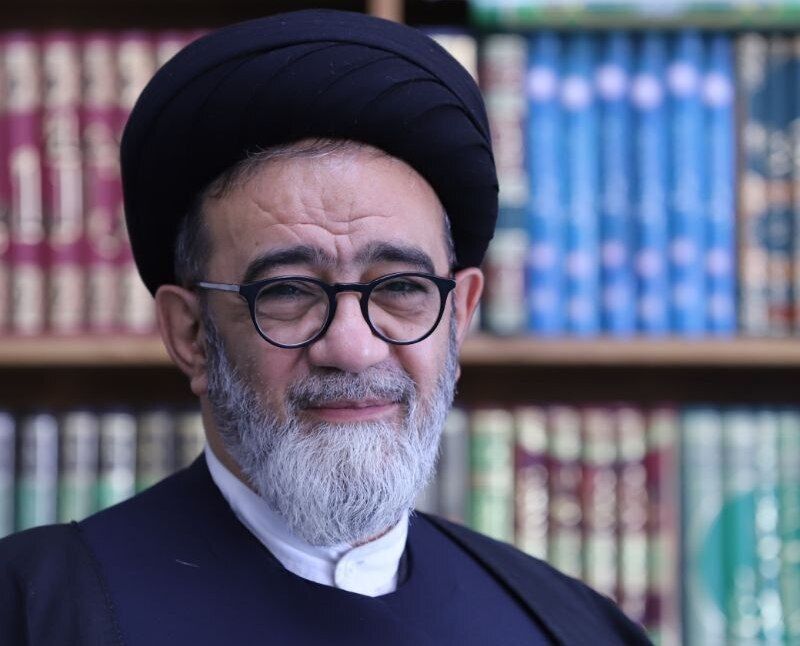 نگاهی به رویکرد الهام‌بخش شهید آیت‌الله آل‌هاشم در جایگاه امام جمعه تبریز؛ پایان کلیشه‌ها در مصلای تبریز