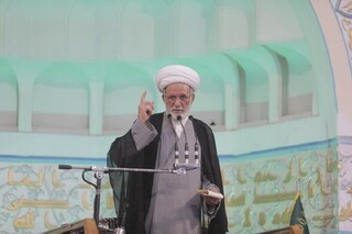 امام جمعه مشهد: مردم از مسئولان صدیق جداشدنی نیستند