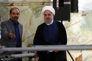عکس| اولین حضور حسن روحانی در مراسم بزرگداشت شهید رئیسی