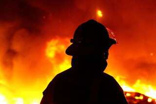 عکس| آتش‌سوزی مرگبار در یک شهربازی