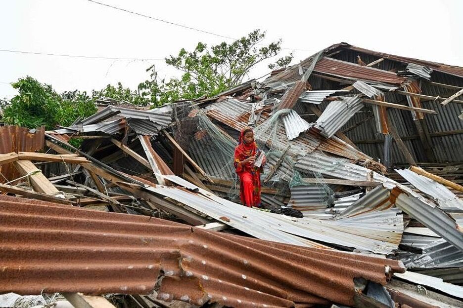 آمار تلفات طوفان «رمال» در بنگلادش و هند به ۶۵ نفر افزایش یافت