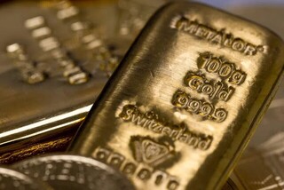 افزایش قیمت جهانی طلا به دنبال کاهش سود اوراق قرضه خزانه‌داری آمریکا