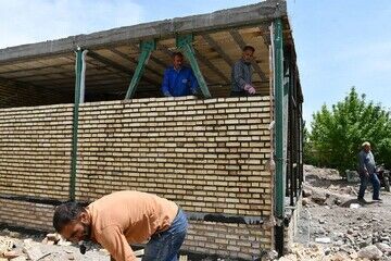 ۵۶٩ واحد مسکونی روستایی آسیب‌دیده از زلزله در قوچان بازسازی شد
