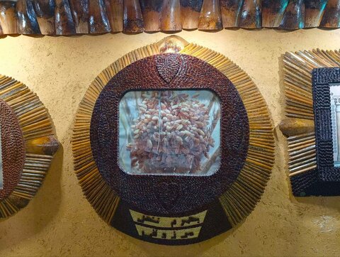 ساعتی گفتوگو با مرد جهرمی که از ضایعات درخت خرما زندگی میآفریند/ من اولین نفر بودم