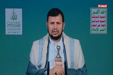 رهبر جنبش انصارالله یمن: نظام سعودی با خانه خدا به عنوان منبع درآمد برخورد می‌کند