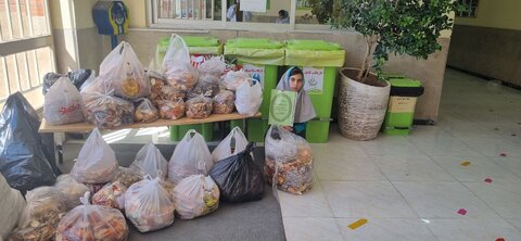 درباره معلم بهداشت نجفآبادی که به حال خوب طبیعت میاندیشد/ لشکر ۱۶۰۰نفره خانم ایمانیان