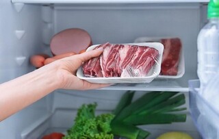 گوشت دام باید ۲۴ ساعت قبل از مصرف در یخچال نگهداری شود