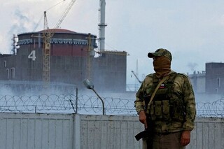دکل «کنترل تشعشع» در نزدیکی نیروگاه اتمی زاپروژیا تخریب شد