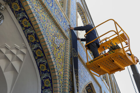 سیاهپوشی حرم مطهر رضوی در آستانه ماه محرم