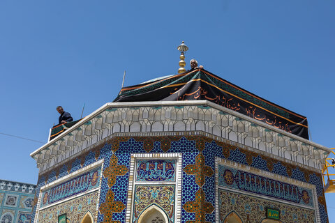 سیاهپوشی حرم مطهر رضوی در آستانه ماه محرم