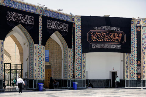 سیاهپوشی حرم مطهر رضوی در آستانه ماه محرم