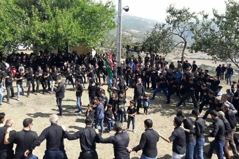 آیینهای محرمی در گلستان؛ از حسینخوانی تا طوقبندان