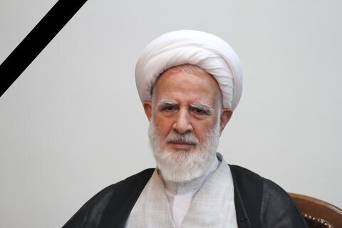 پیام تسلیت آیت الله فقیهی به مناسبت در آیت الله نکونام گلپایگانی