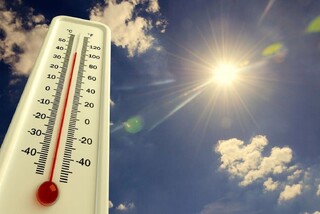 ماندگاری هوای گرم در بیشتر مناطق کشور
