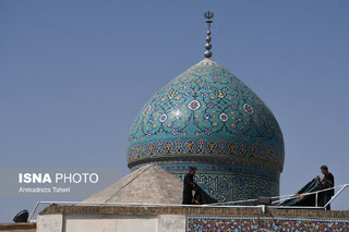 آیین برافراشتن خیمه عزاداری در هارونیه اصفهان