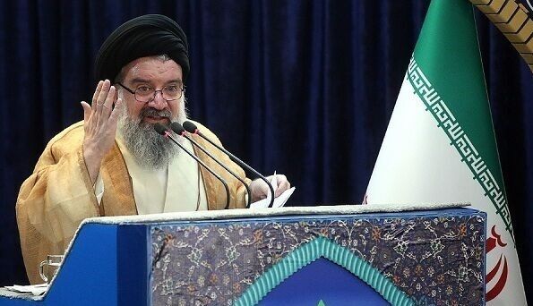 حجتالاسلام والمسلمین خاتمی تشریح کرد: هفت ویژگی بندگان خاص خداوند