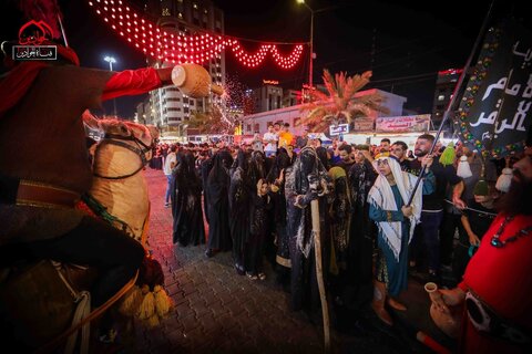 کاروان نمادین اسیران کربلا در کاظمین