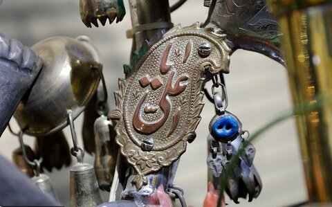 علمی که نماد دلدادگی به حسین(ع) است