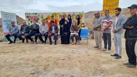 درباره محسن اسفندیاری راننده کامیونی که عشقش محیط زیست است/ کمک به افزایش جمعیت پرندهها و حیوانات