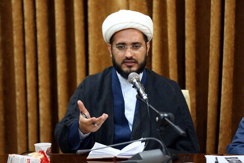 اربعین فرصتی برای تحول در رویکردهای تبلیغی- رسانه‌ای با توجه به نیاز مخاطب