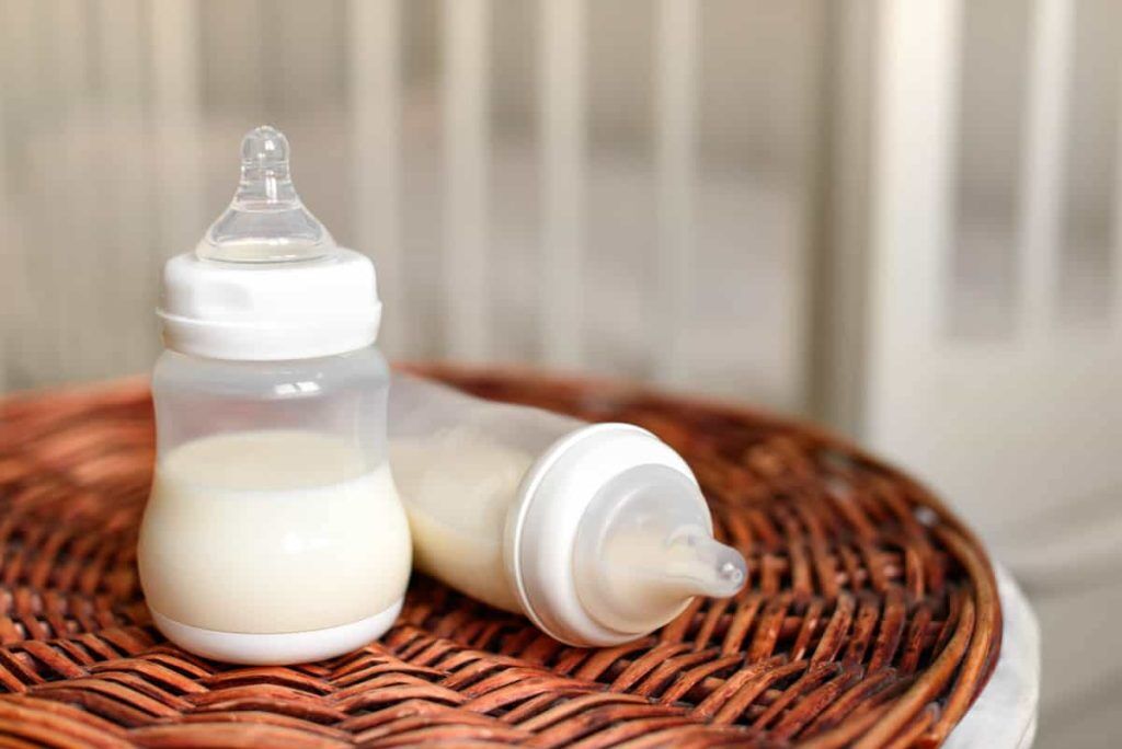 استفاده از شیرخشک بزرگ ترین ضربه به سلامت نوزاد است