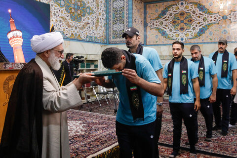 عنایت علی بن موسیالرضا(ع) توشه راهتان