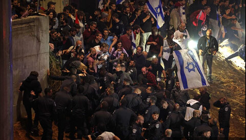 اعلام نافرمانی مدنی؛ نتانیاهو زیر گیوتین منتقدان/ موج گسترده اعتراض و اعتصاب، خانه عنکبوتی صهیونیست ها را فرا گرفت