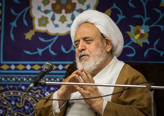 مکتب اسلام انسان را به سوی بهشت هدایت می‌کند