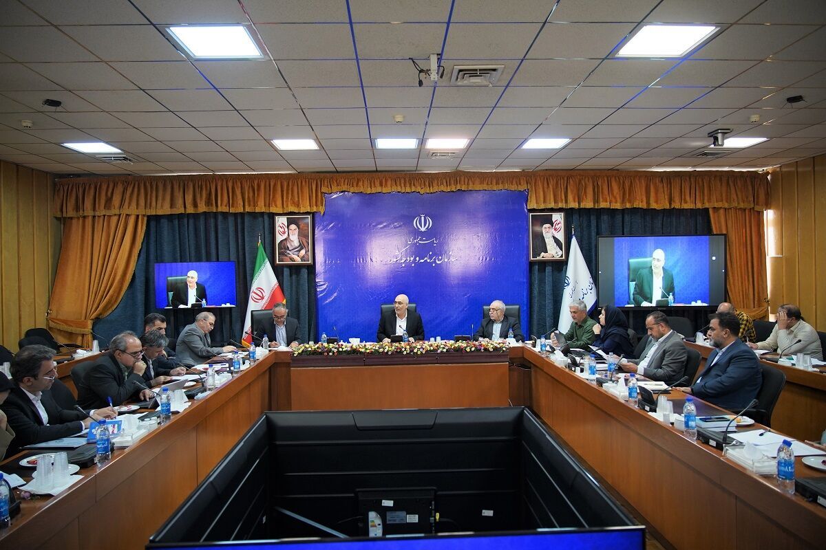 سرپرست امور استان‌های سازمان برنامه و بودجه: نظام نوین هزینه درآمد در استان‌ها در دستور کار قرار گیرد