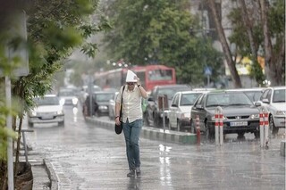 برخی جاده‌های خراسان رضوی لغزنده و بارانی است