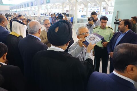 حج و عمره دو بازار آخرتی است