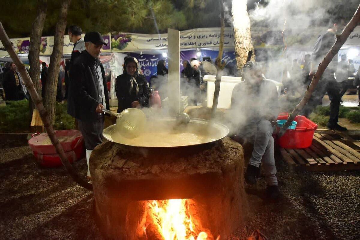 جشنواره انگور ارومیه سه روز دیگر تمدید شد