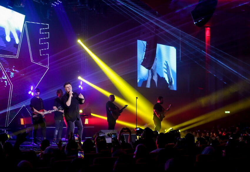 در آذر ۱۴۰۴ به کدام کنسرت‌ها برویم؟